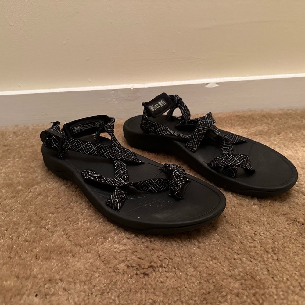 Viakix Cortona Sporty & Stylish Active Sandals Size 10